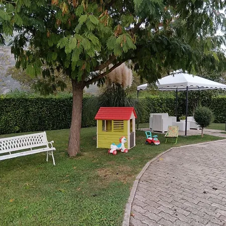 Parco Delle Rose Semesterbostad Sulmona