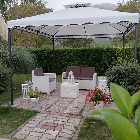 Parco Delle Rose 度假居 *